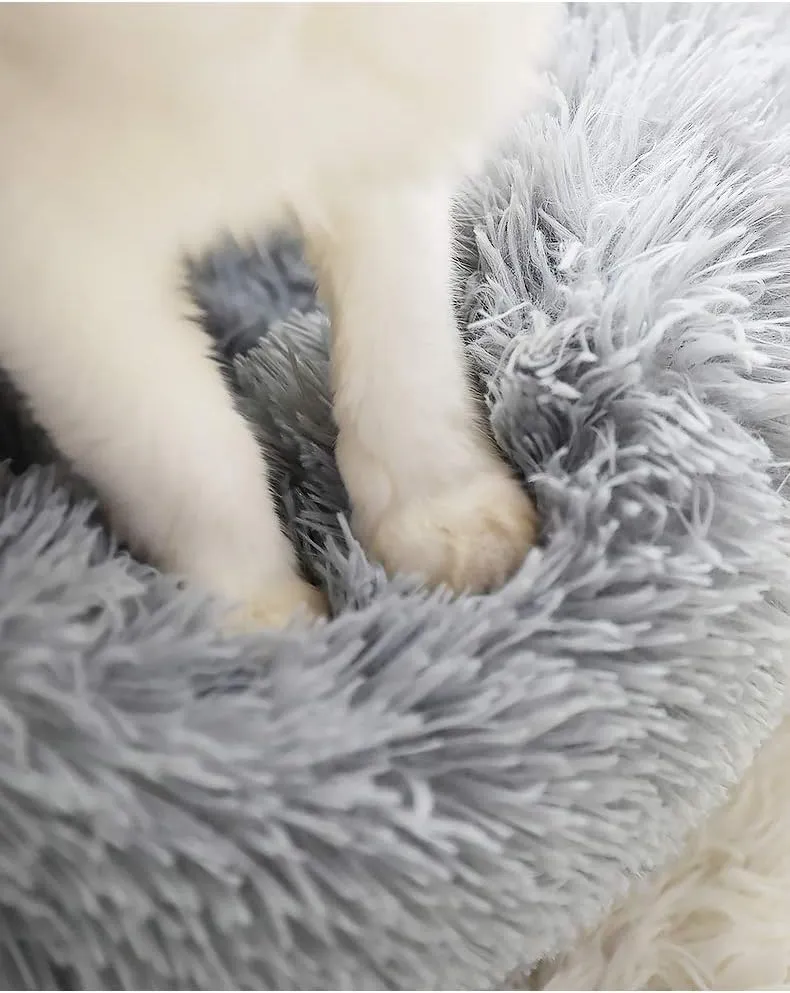 BODISEINT Faux Fur Dog Bed, Shag Round Anti-Anxiety Pet Calming Doughnut Cuddler for Medium Large Puppy Dog Cat Kennel Cushion - Self Warming (28'' D x 8" H, Light Grey)